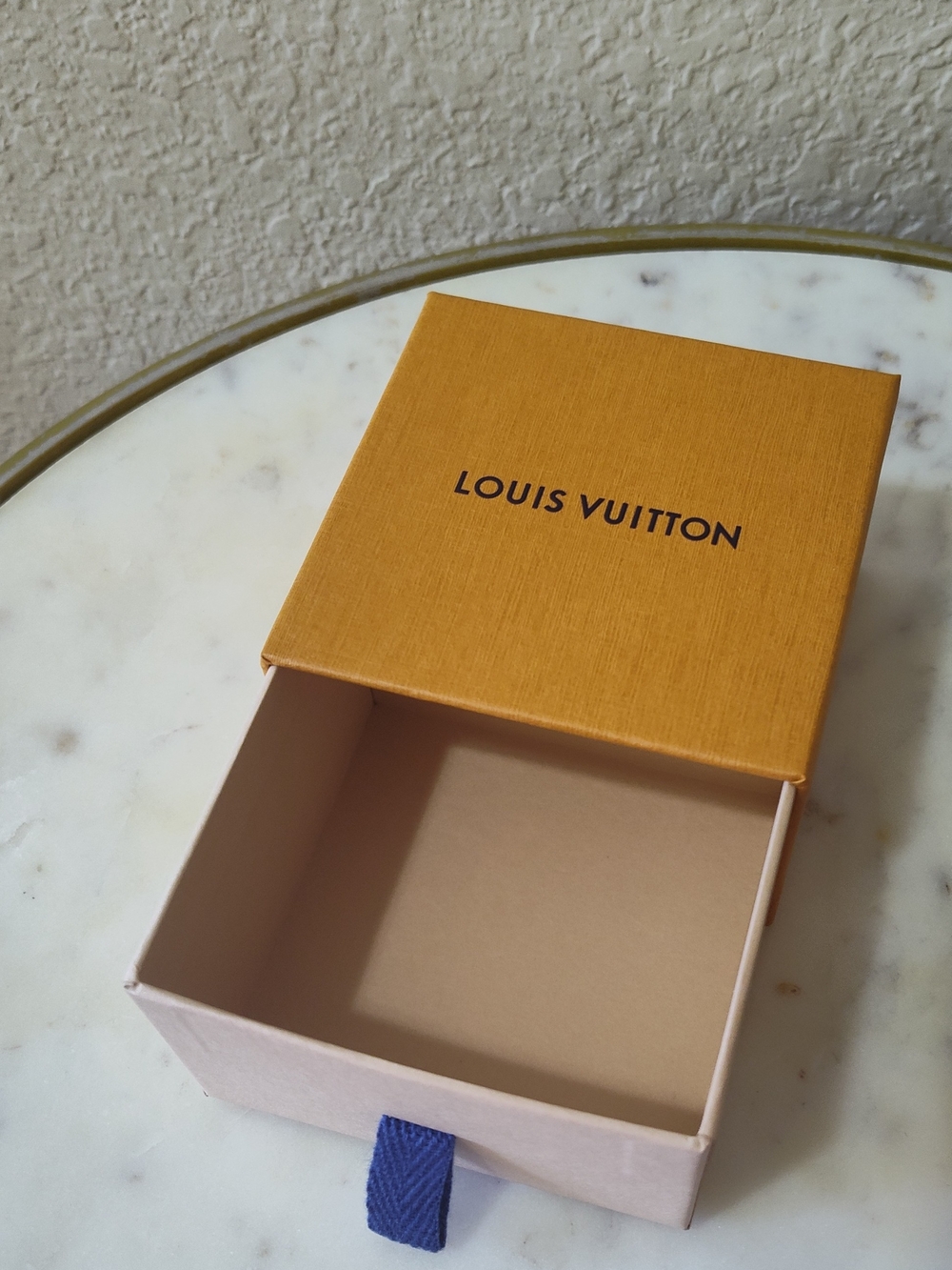 LOUIS VUITTON Small Drawer Gift Box Ribbon Pull Luxury Presentation Box EUC - Picture 2 of 5